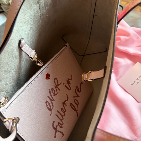Kate Spade Molly Ever Fallen in Love Hearts Tote with pouch and dust bag - Picture 4 of 5